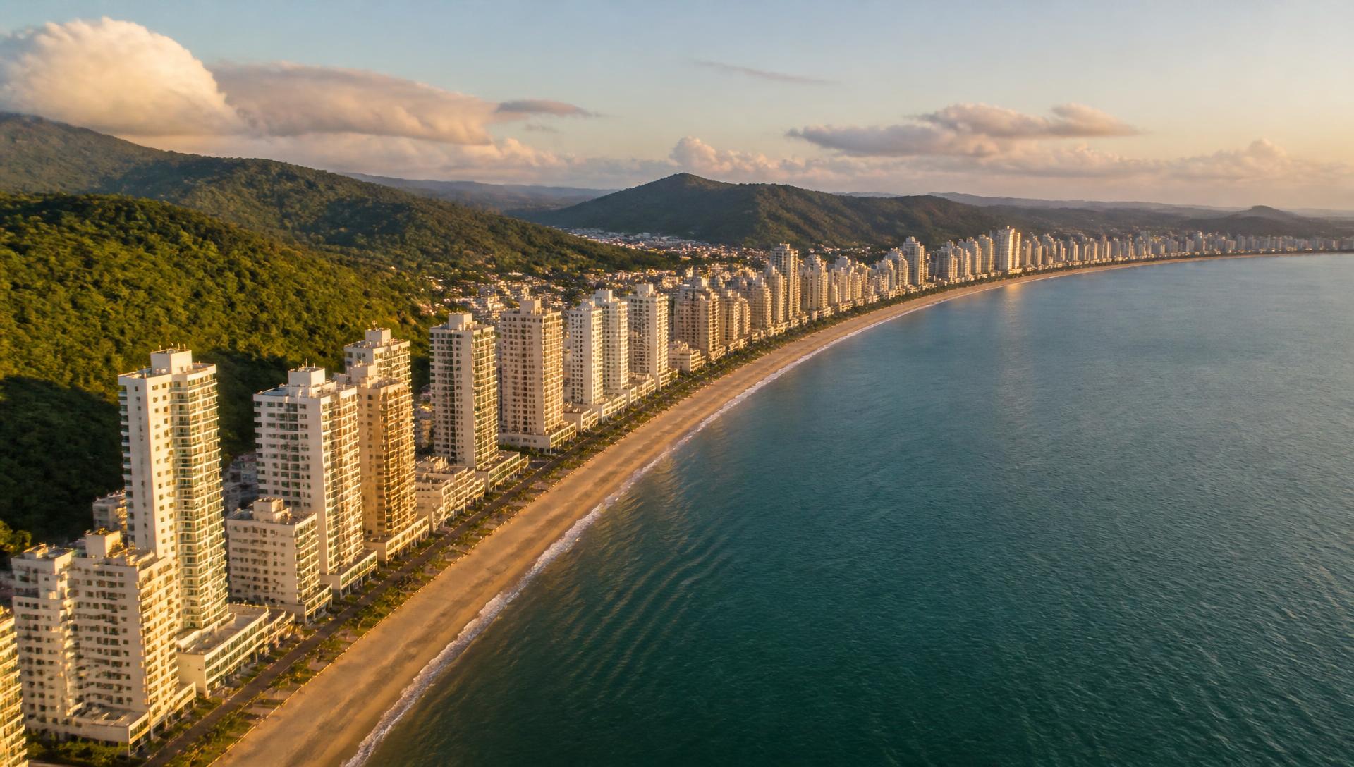 Arquitetura contemporânea frente mar no litoral de Santa Catarina